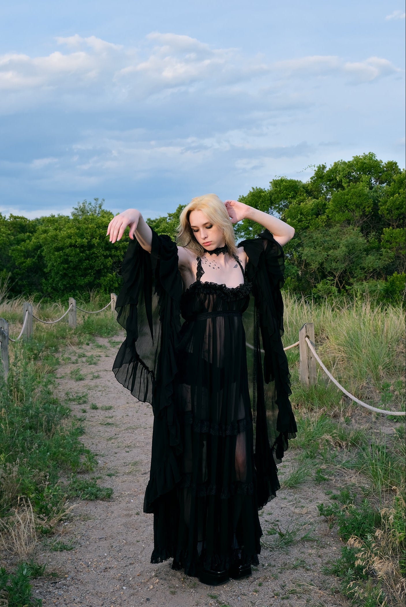 The Temptress Duster