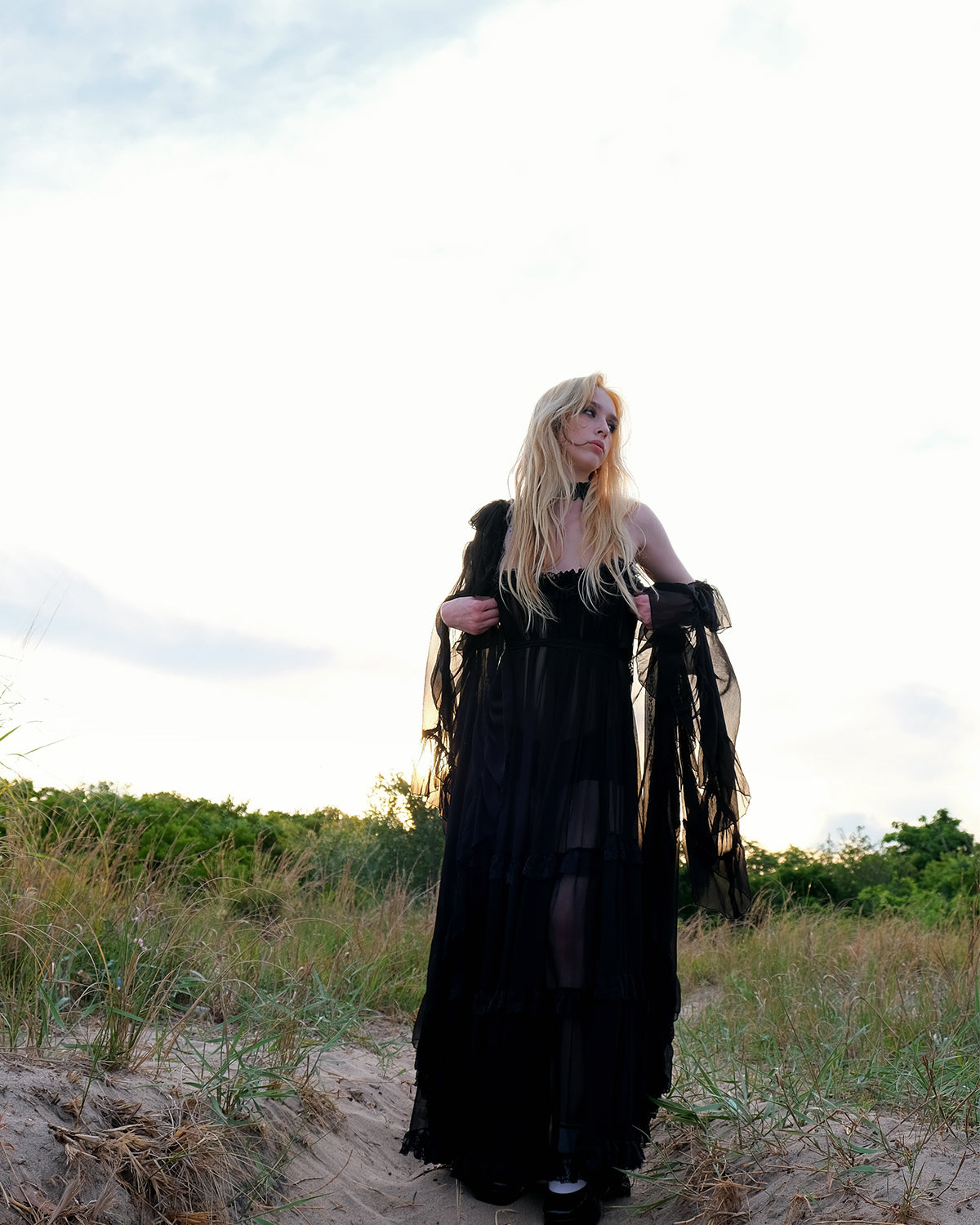 The Temptress Duster